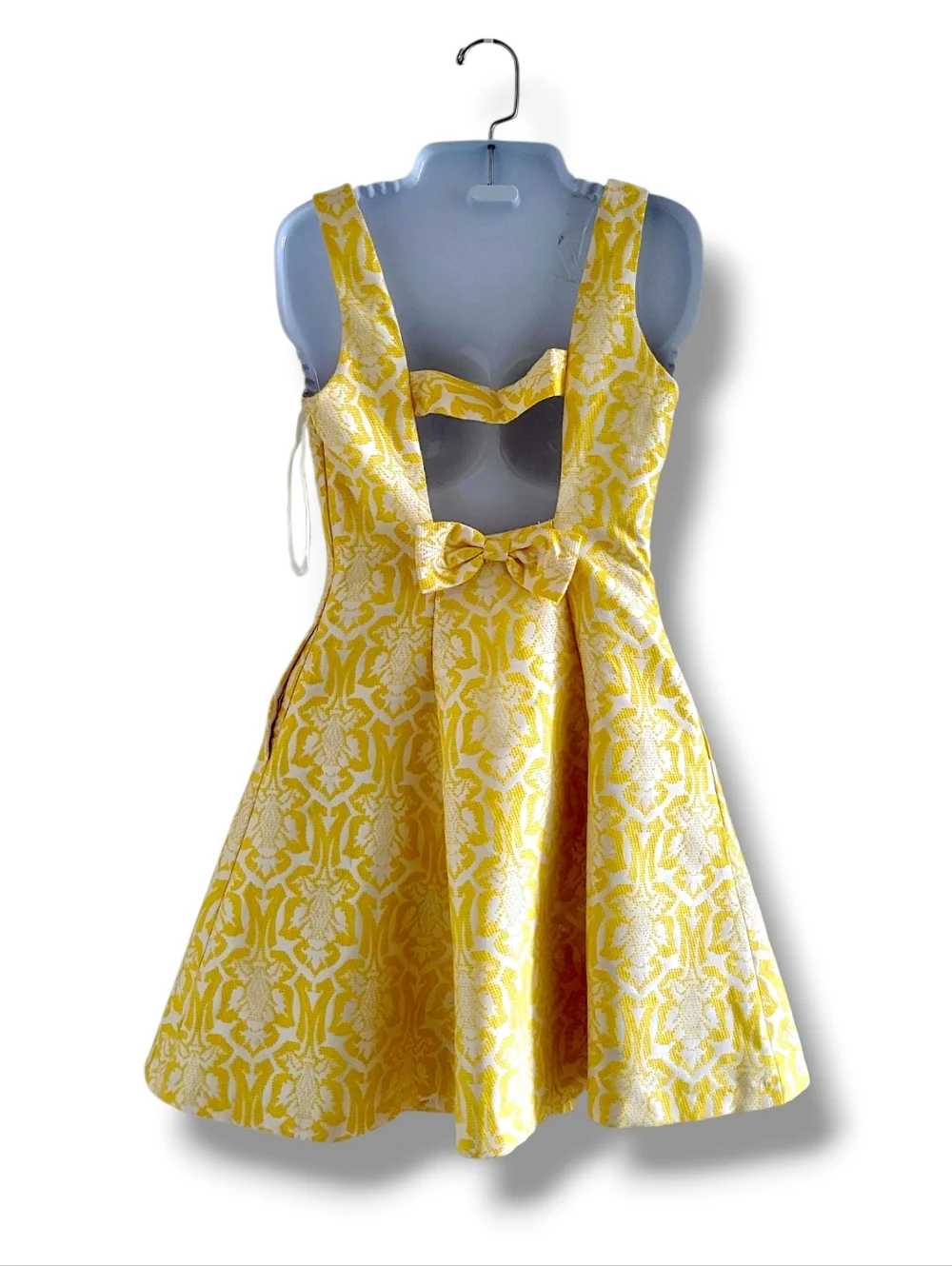 ✨️HP✨️Minuet | Yellow/White Damask Sleeveless Brocade Fit & Flare Dress (SIZE S) - Picture 2 of 15
